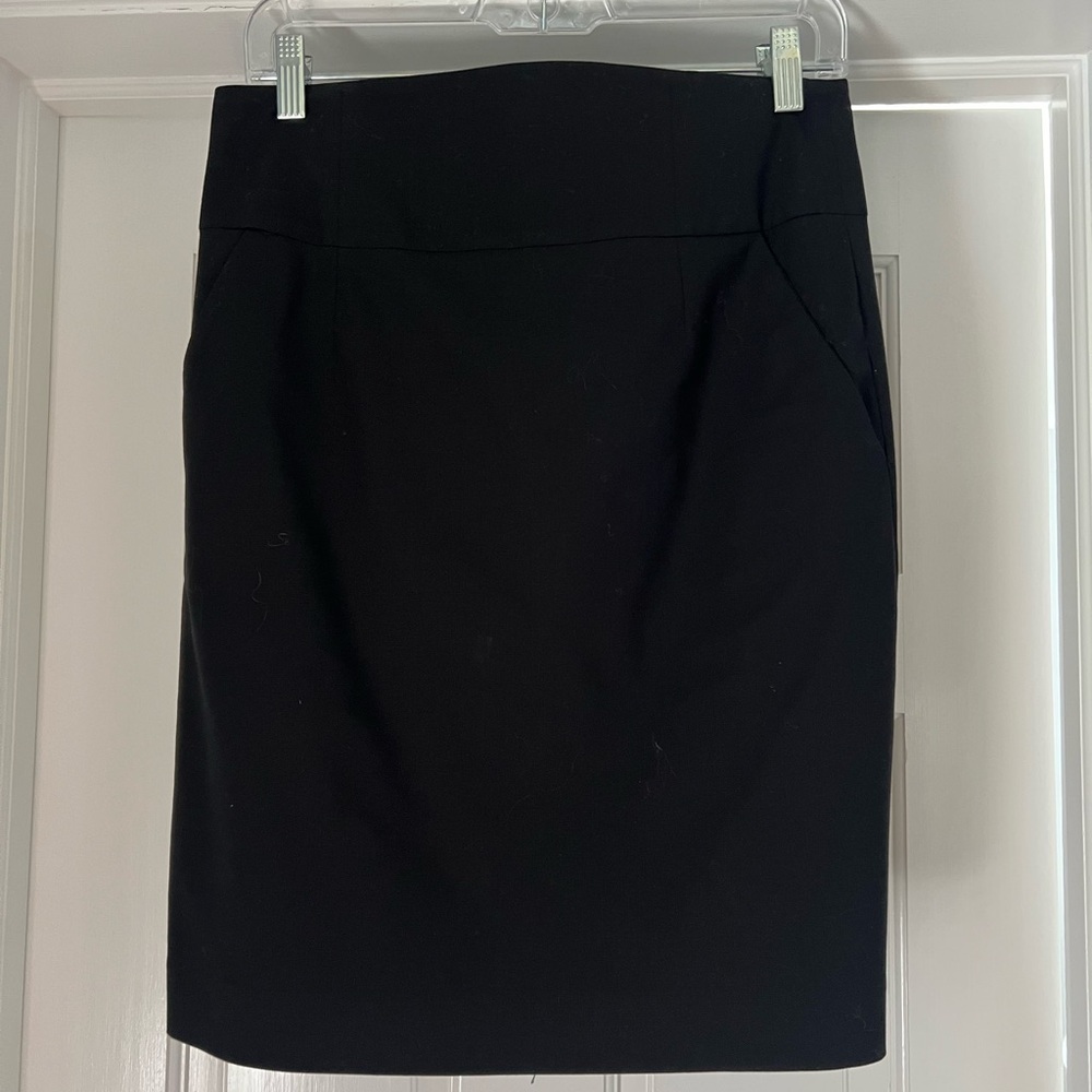Banana Republic Black Pencil Skirt Knee-Length